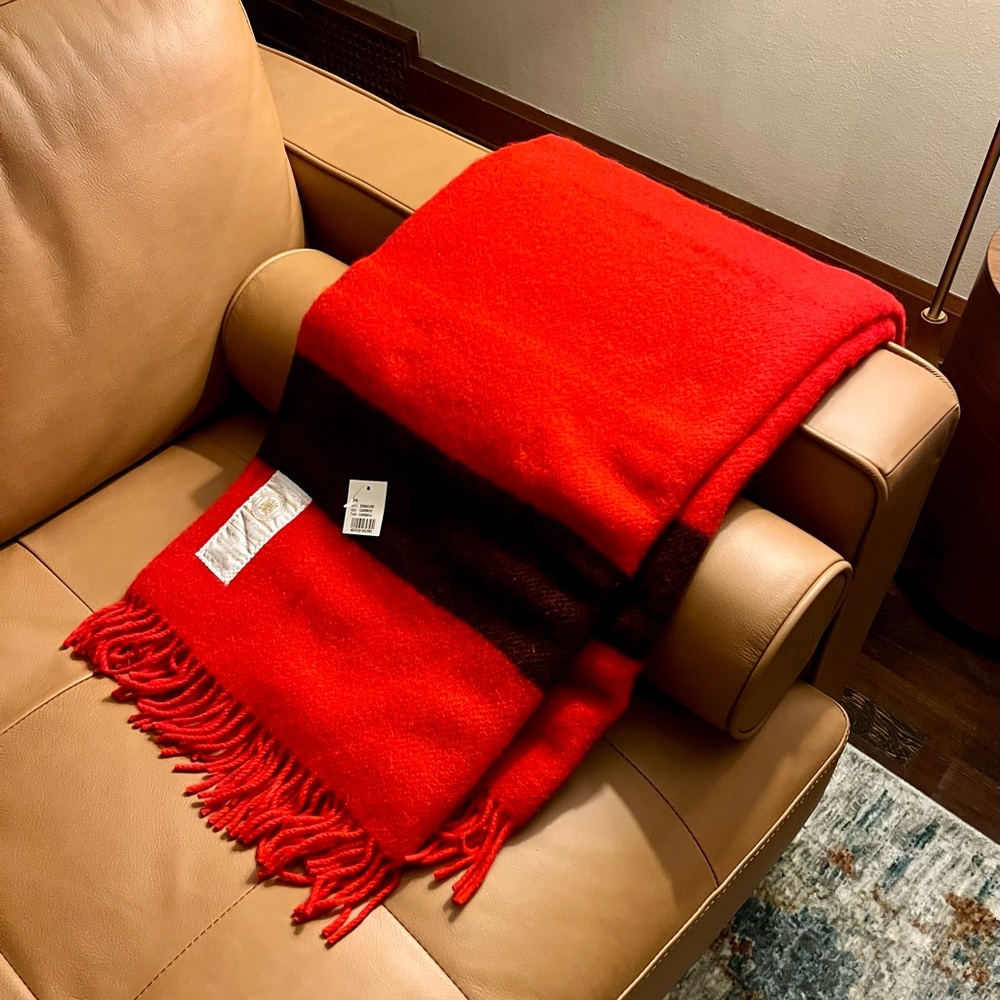 Scarlet Caribou Throw 100% Wool